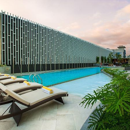Winford Resort And Casino Манила Экстерьер фото