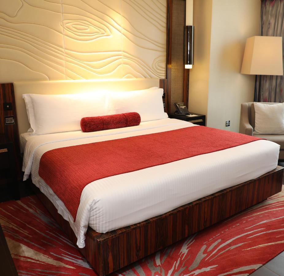 Winford Resort And Casino Манила Экстерьер фото