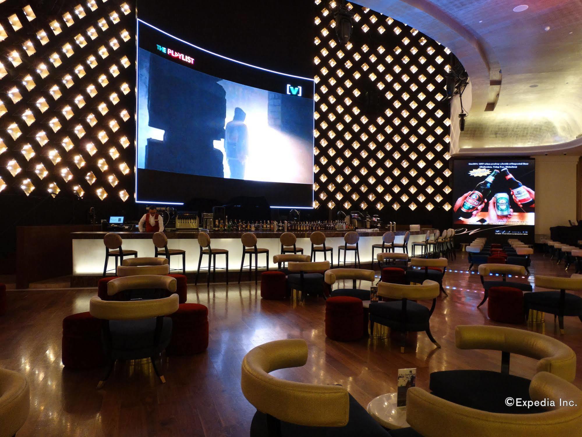 Winford Resort And Casino Манила Экстерьер фото