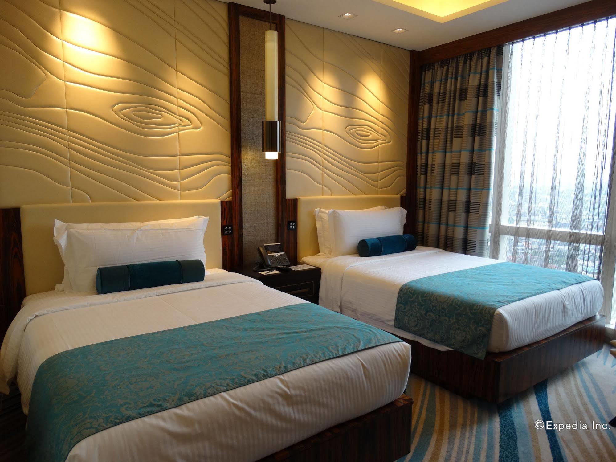 Winford Resort And Casino Манила Экстерьер фото