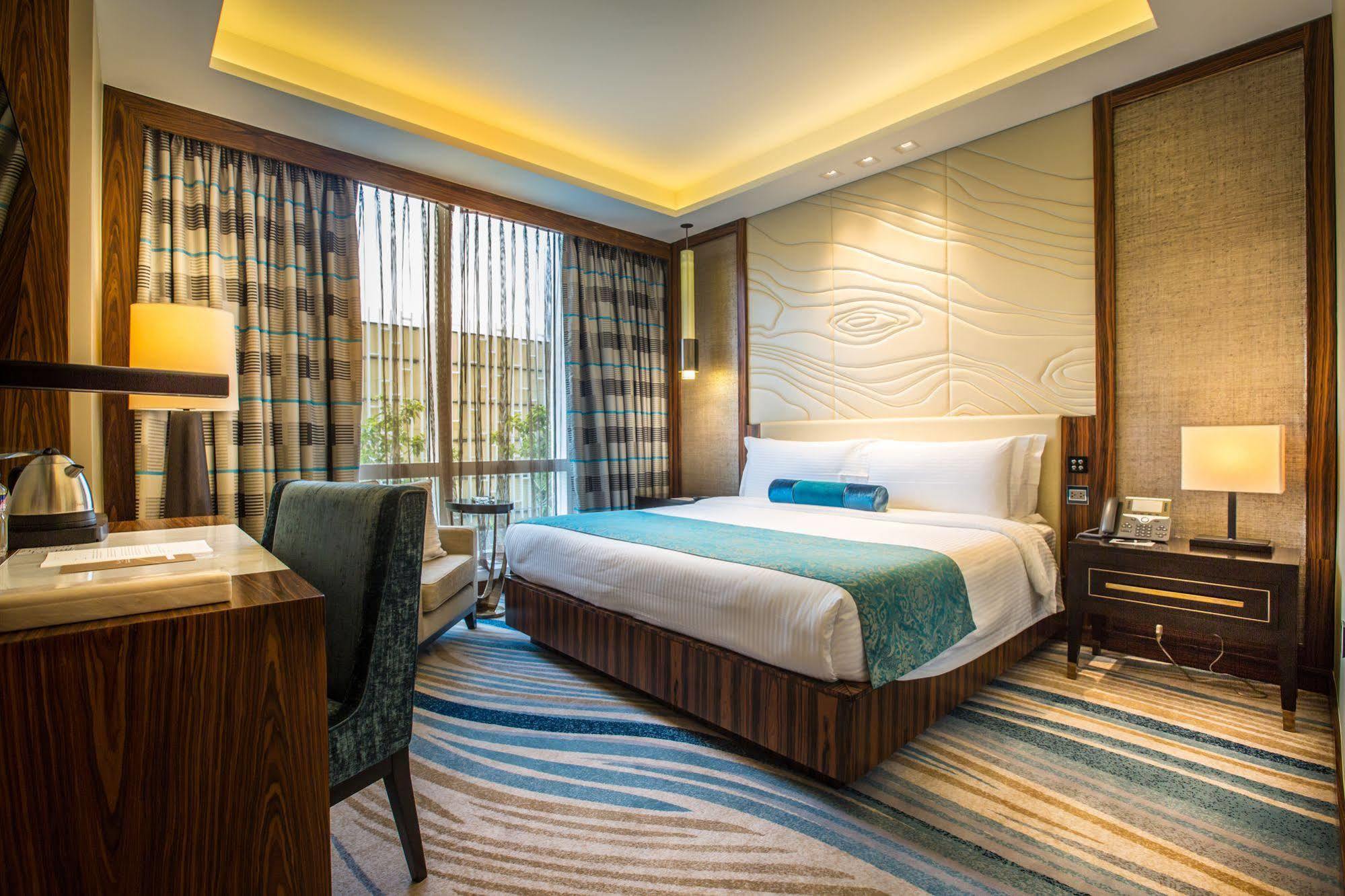 Winford Resort And Casino Манила Экстерьер фото